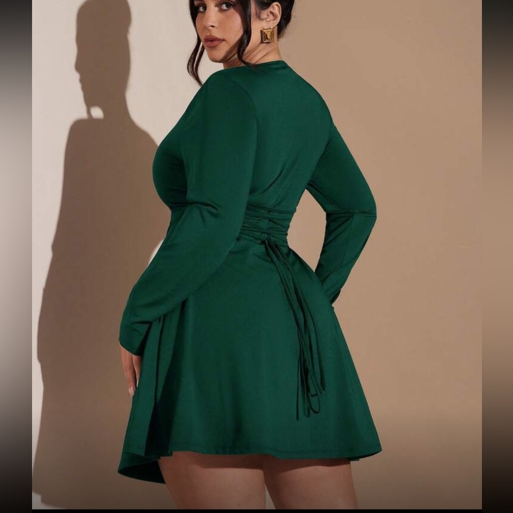 Plus Size Criss Cross Tie Up Back Slimming Waist Long Sleeve Dress Green